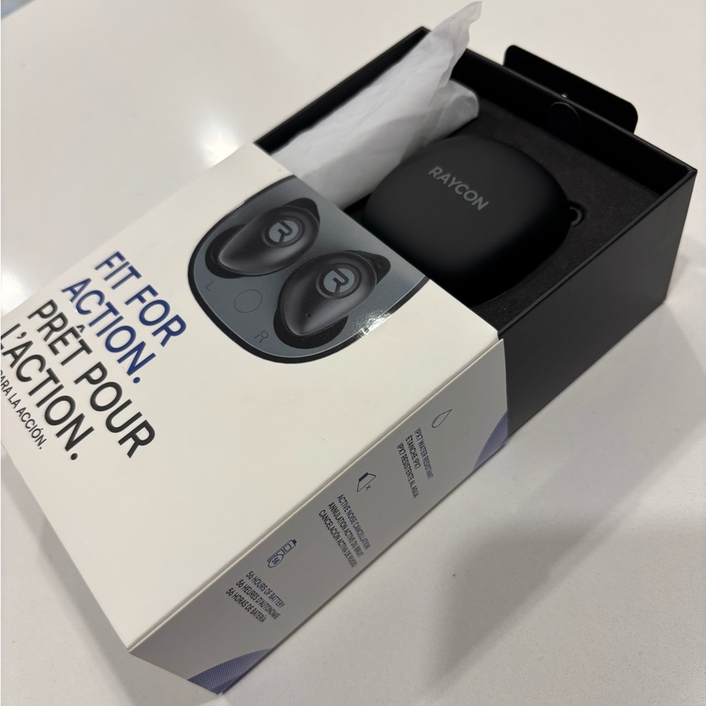 Raycon Wireless Earbuds in Black model IPX7